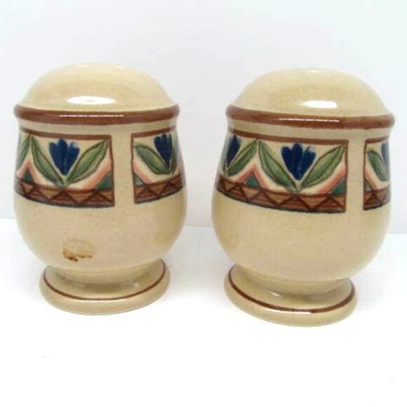 Mikasa Potters Touch Sausalito Salt and Pepper Shaker - Picture 6 of 10